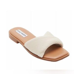 New Steve Madden Women's LIMITT Textured Slides